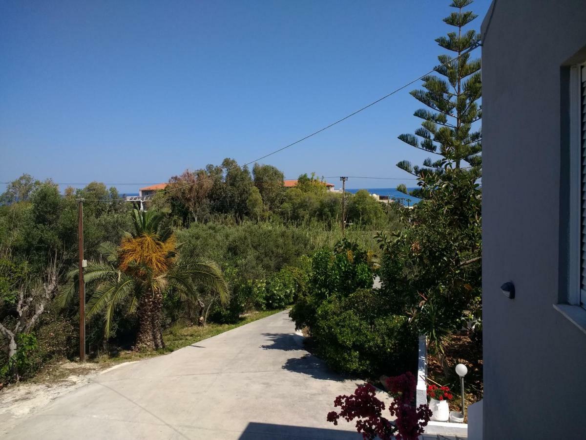 Romantic Apartment Adelianos Kampos Exterior foto